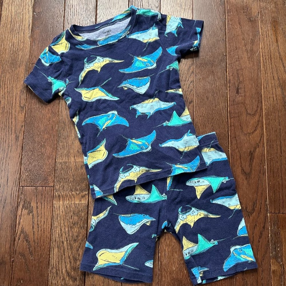Carter's Boy's Matching Pajama Set Shorts Short Sleeve Sting Rays Pjs Size 6